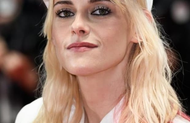 Kristen Stewart reflects at her work in ‘Twilight’: 'Pretentious little loser'