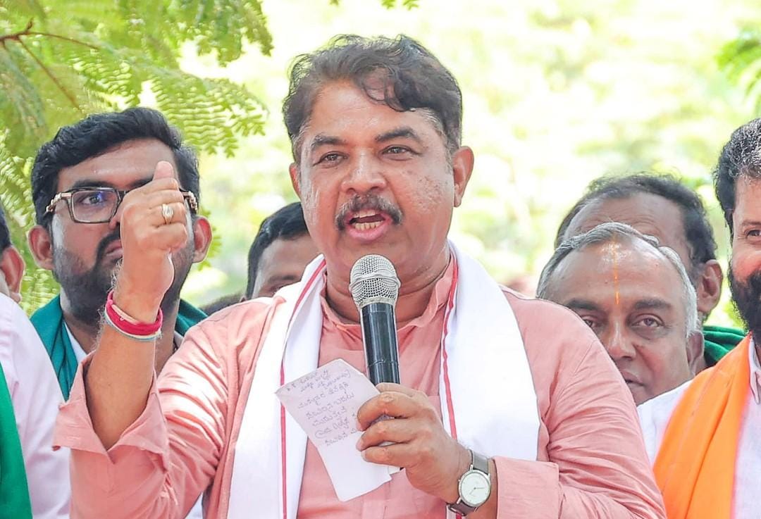 K’taka: BJP slams Nagendra’s reinduction, calls Shivakumar ‘rubber‑stamp’ (Photo: IANS)