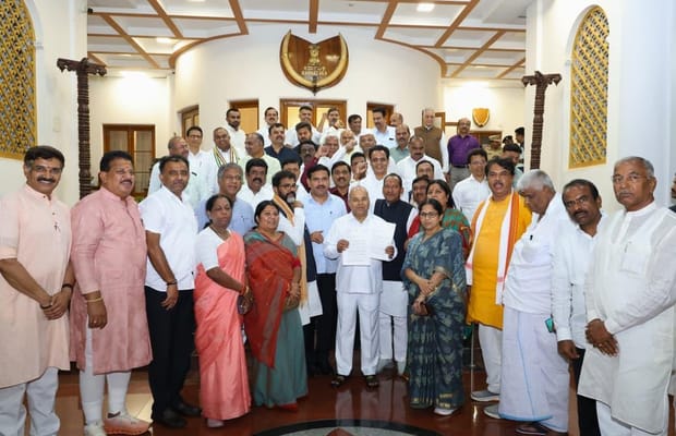K’taka Valmiki scam: BJP urges Guv to seek explanation over Minister’s re-induction (Photo: IANS)