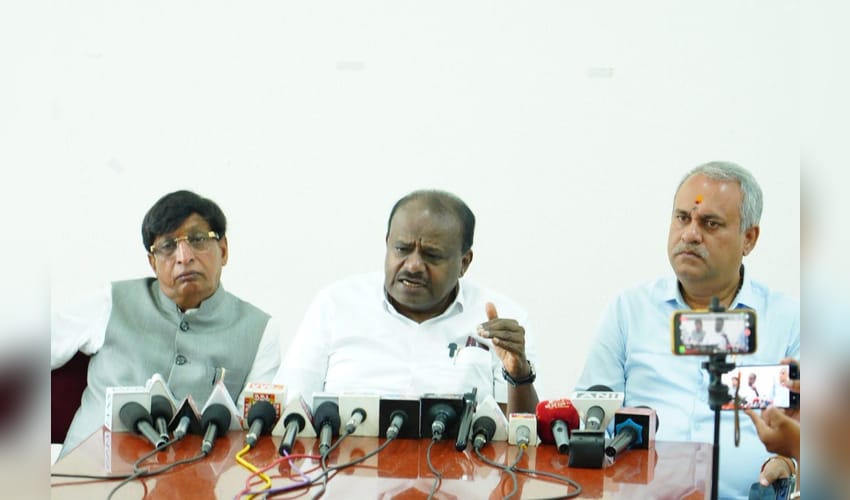 Kumaraswamy urges legally sound Mekedatu proposal, direct Cauvery talks with TN (Photo: IANS)