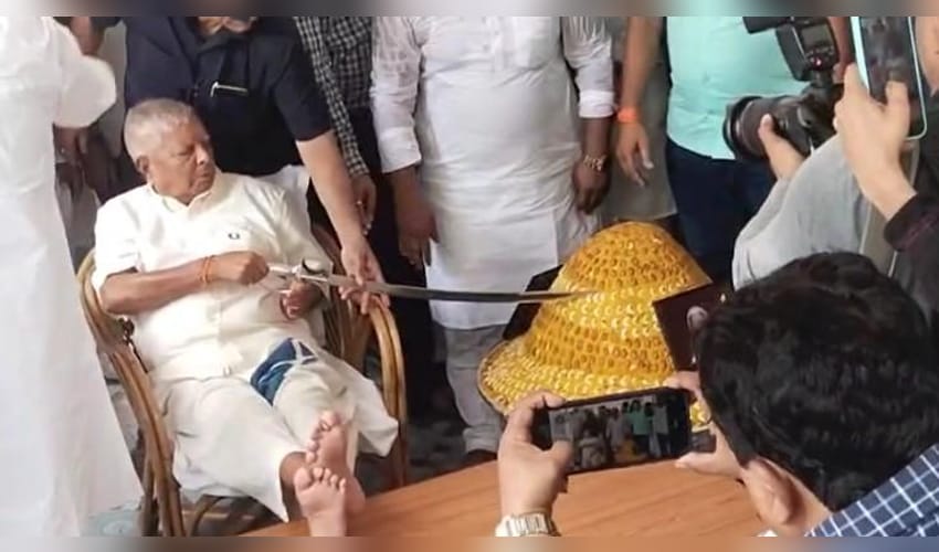 Lalu Yadav celebrates 78th birthday with kin; RJD marks June 11 as social justice, goodwill day