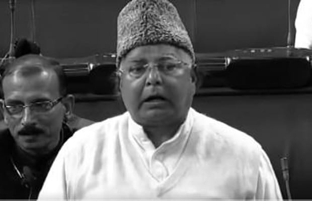 Lalu Yadav targets JD-U over Farakka water treaty; Sanjay Jha hits back