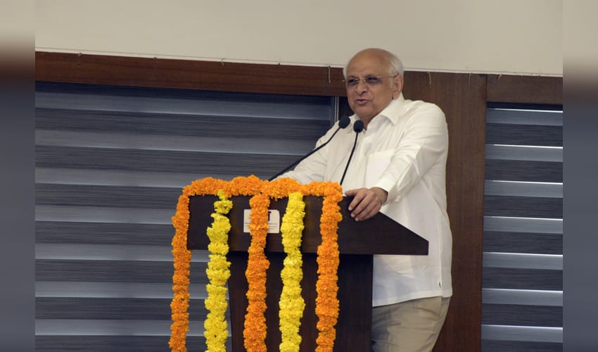 Listen to people, follow rules, ensure quality work: Gujarat CM to Panchayat reps