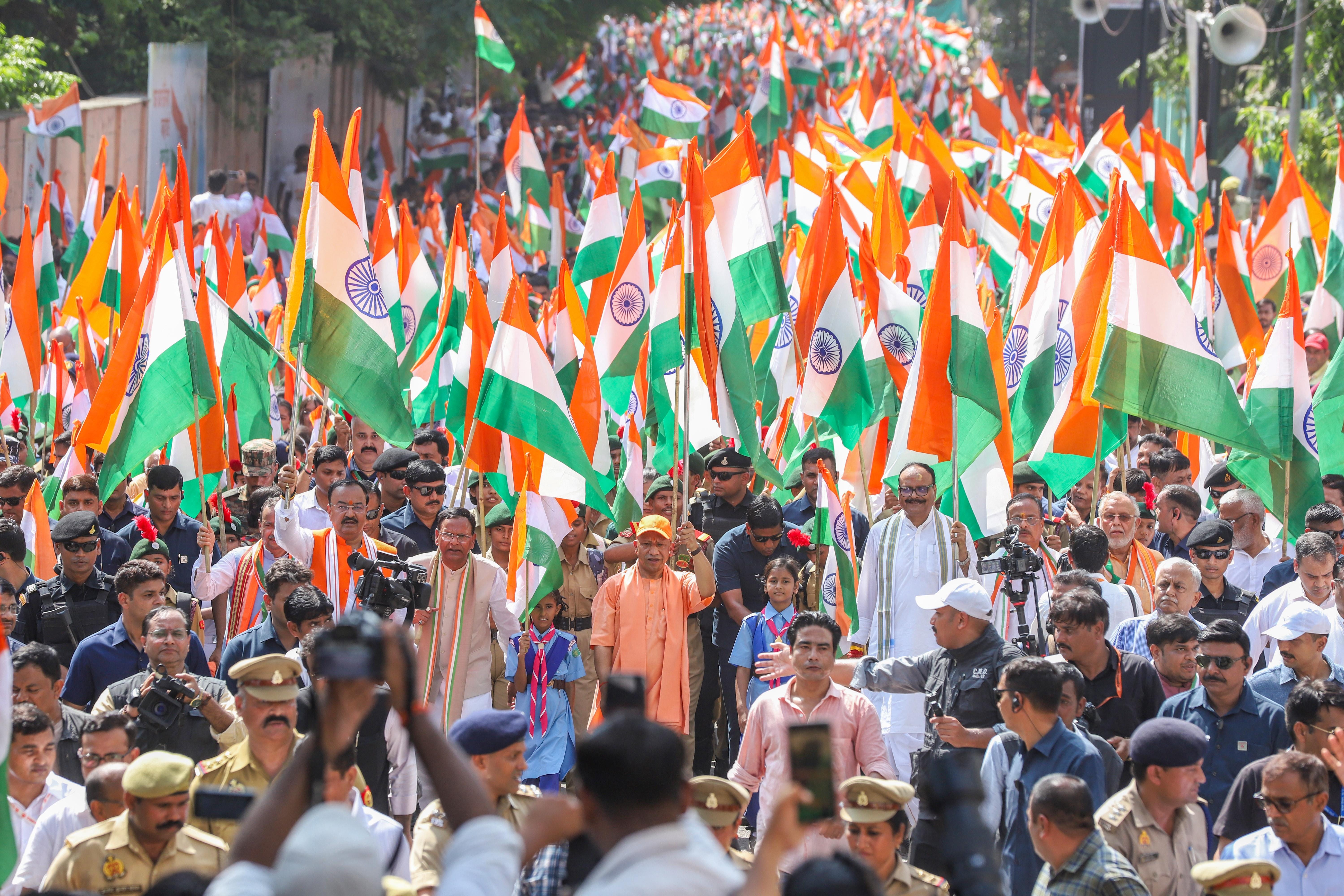 Lucknow: CM Adityanath joins Tiranga Yatra
