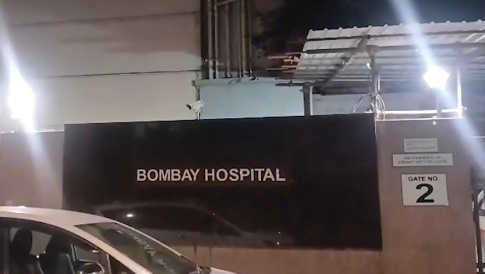 Maha: Anna Hazare admitted to ICU in Mumbai (Photo: IANS)
