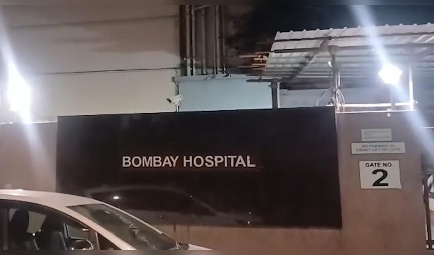 Maha: Anna Hazare admitted to ICU in Mumbai (Photo: IANS)