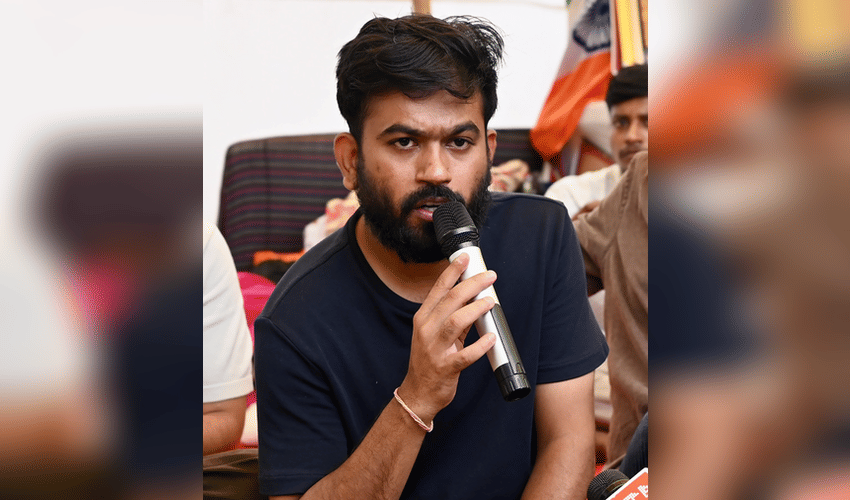 Maha: CJP convenor booked for entering Latur school, threatening teachers (Photo: IANS)