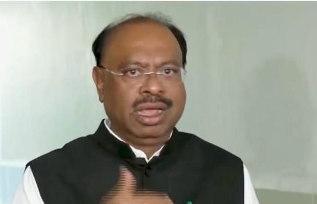 Maharashtra ministers walk out of OBC sub-committee meeting citing fund shortage, bias