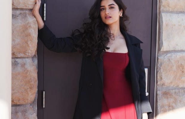 Makers of upcoming film starring Aditya Roy Kapur, deny casting Bhagyashree Borse in the film (Photo Credit: Bhagyashrii Borse/Instagram)