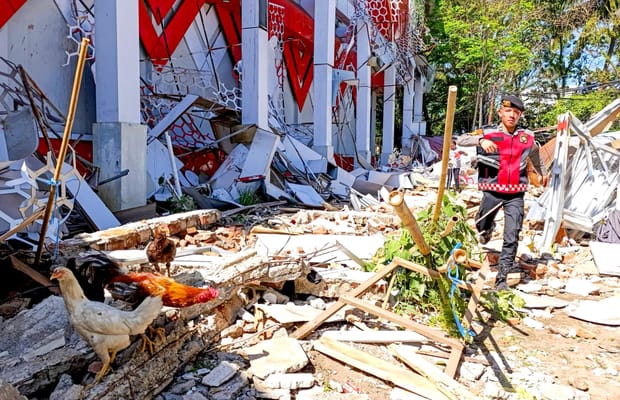 Manado: Earthquake Damage Reported in North Sulawesi
