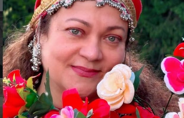 Mandakini embraces Himachali culture in Manali, shares glimpses of her mountain getaway