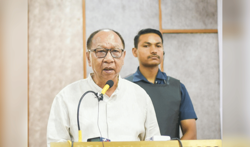 Manipur CM, people contribute Rs 1 crore to Assam CM Relief Fund for flood response