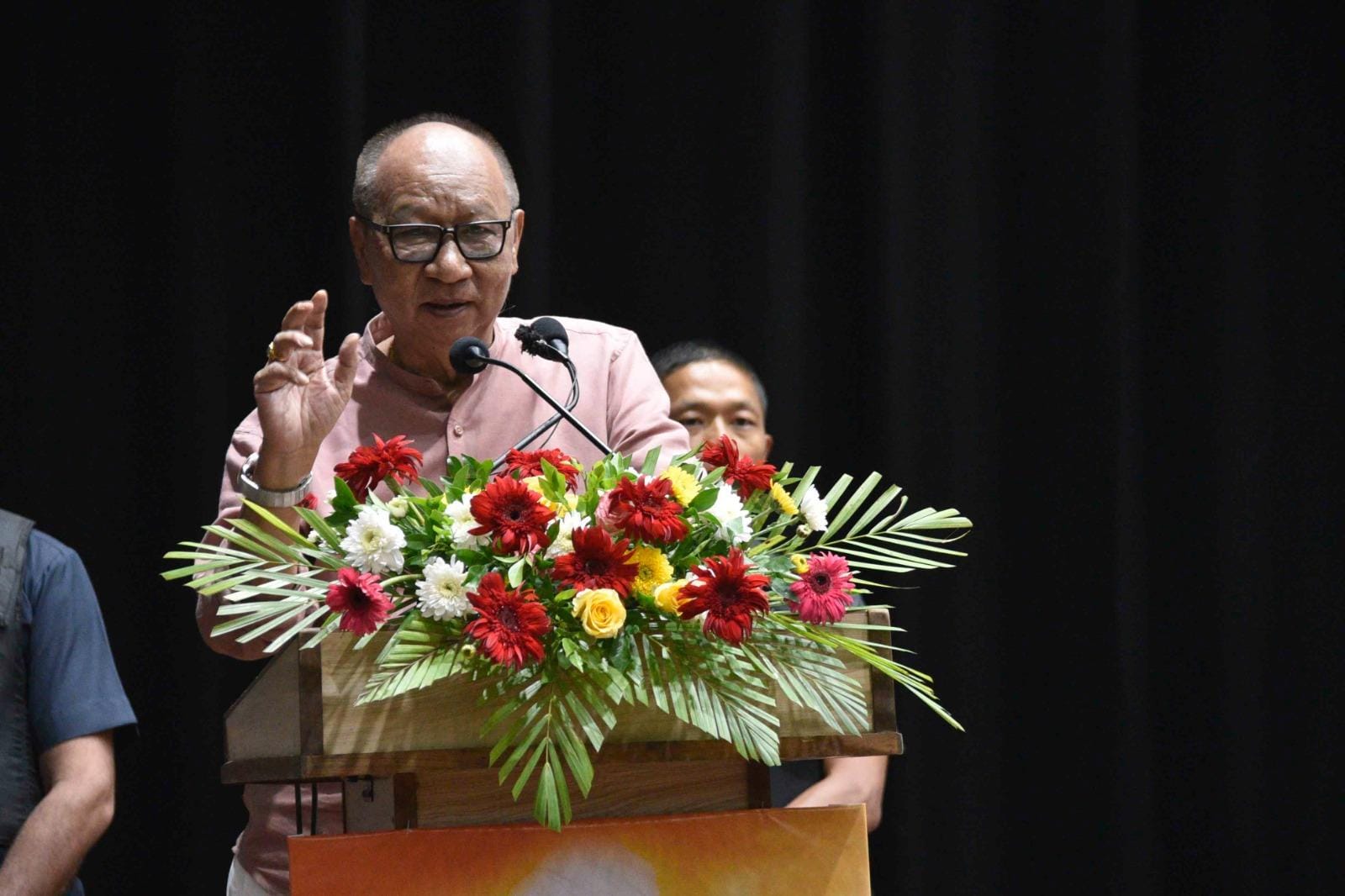 Manipur CM says signs of peace emerging in state 