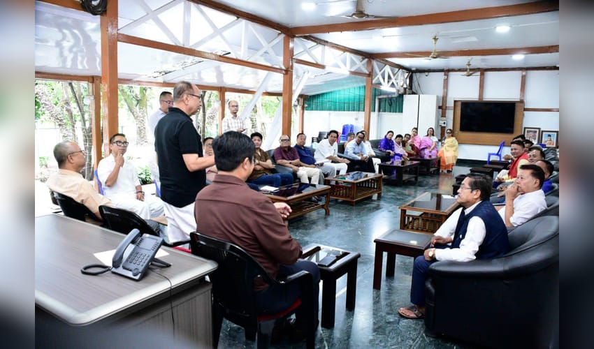 Manipur CM urges Meiteis to play role of 'big brother' to end ethnic conflict in state