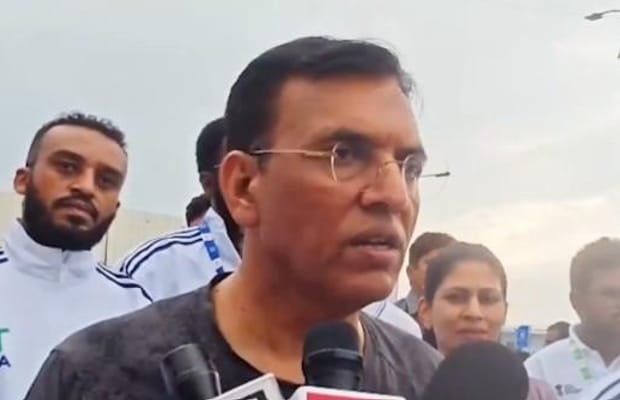 Mansukh Mandaviya highlights Fit India Movement at BRICS Friendship Cycling event in Visakhapatnam