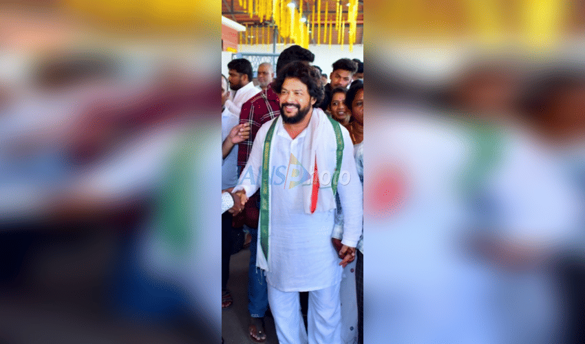 'Manuvadis pained as Dalit has become minister’: Nagendra accuses Oppn of disrupting K'taka Assembly despite govt call to discuss issue