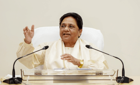 Mayawati hails Pradhan’s resignation, demands action against police over assault on students