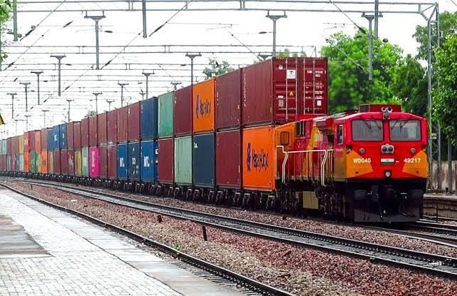MDDTI Sealdah launches maiden training module for railway staff (Photo: IANS)