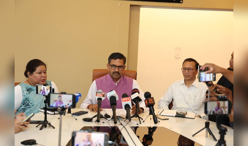 Meghalaya: Women voters continue to outnumber men in draft electoral rolls (Photo: IANS)