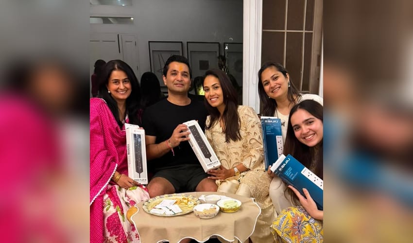 Mira Rajput celebrates Rakhi with siblings, gets extension boards as gift