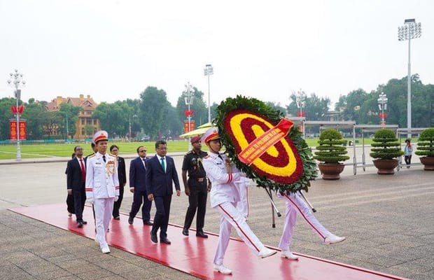 MoS Pabitra Margherita pays tribute to Vietnam's founding father Ho Chi Minh in Hanoi