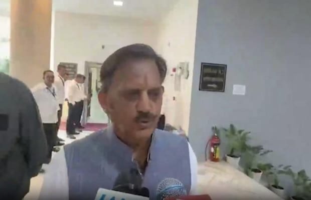 MP bags top national honour for biometric pre-authorisations under Ayushman Bharat: Dy CM Shukla
