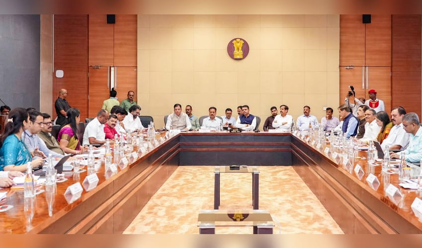 Mumbai: CM Devendra Fadnavis reviews flood situation in Palghar
