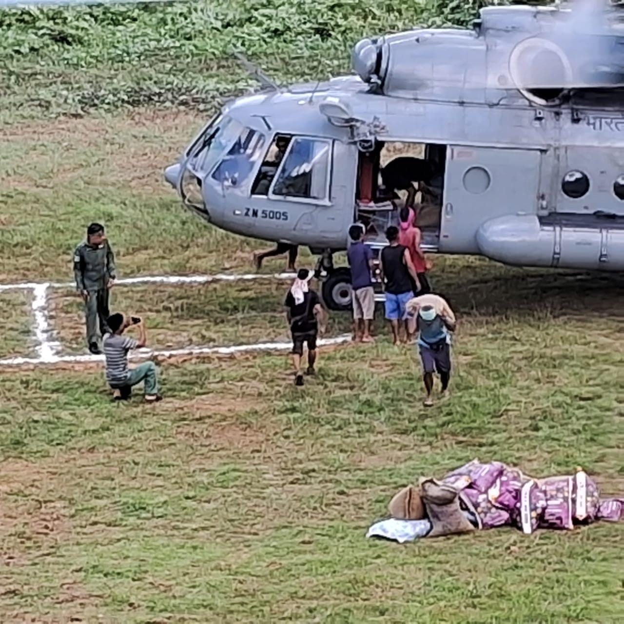 Nagaland: IAF rescues over 100 stranded civilians during relief operations (Photo: IANS)