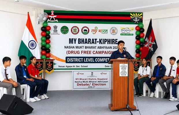 Nagaland: Students participate in anti‑drug campaign (Photo: IANS)
