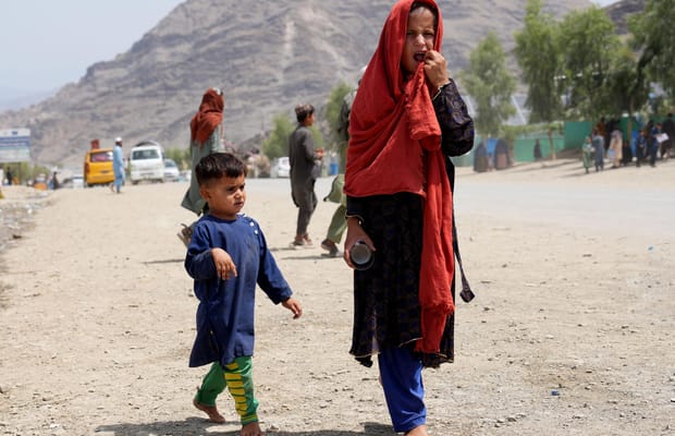 Nangarhar: Refugees arrive in eastern Afghanistan