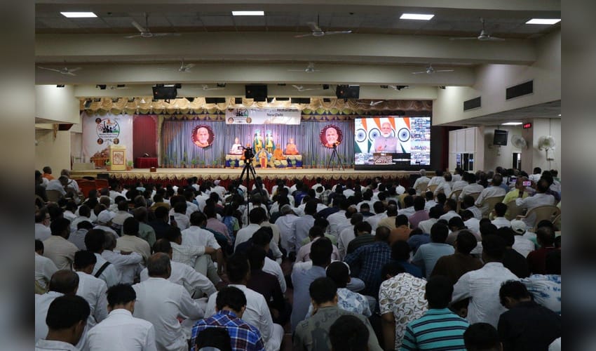 'Nasha-Mukt Yuva for Viksit Bharat' programme held at Akshardham temple