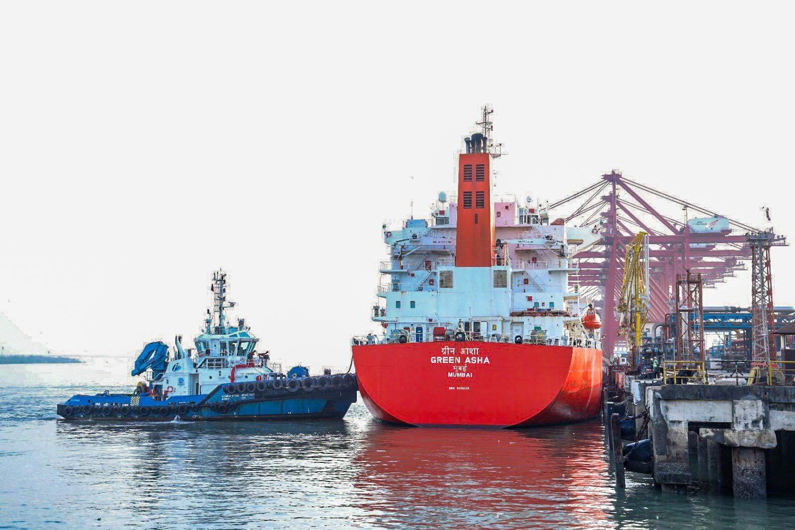 Navi Mumbai: LPG Vessel Green Asha Arrives at JNPA