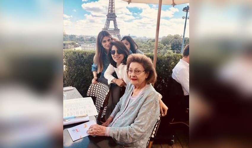 Neetu Kapoor shares rare family portrait featuring four generations of the Kapoor clan