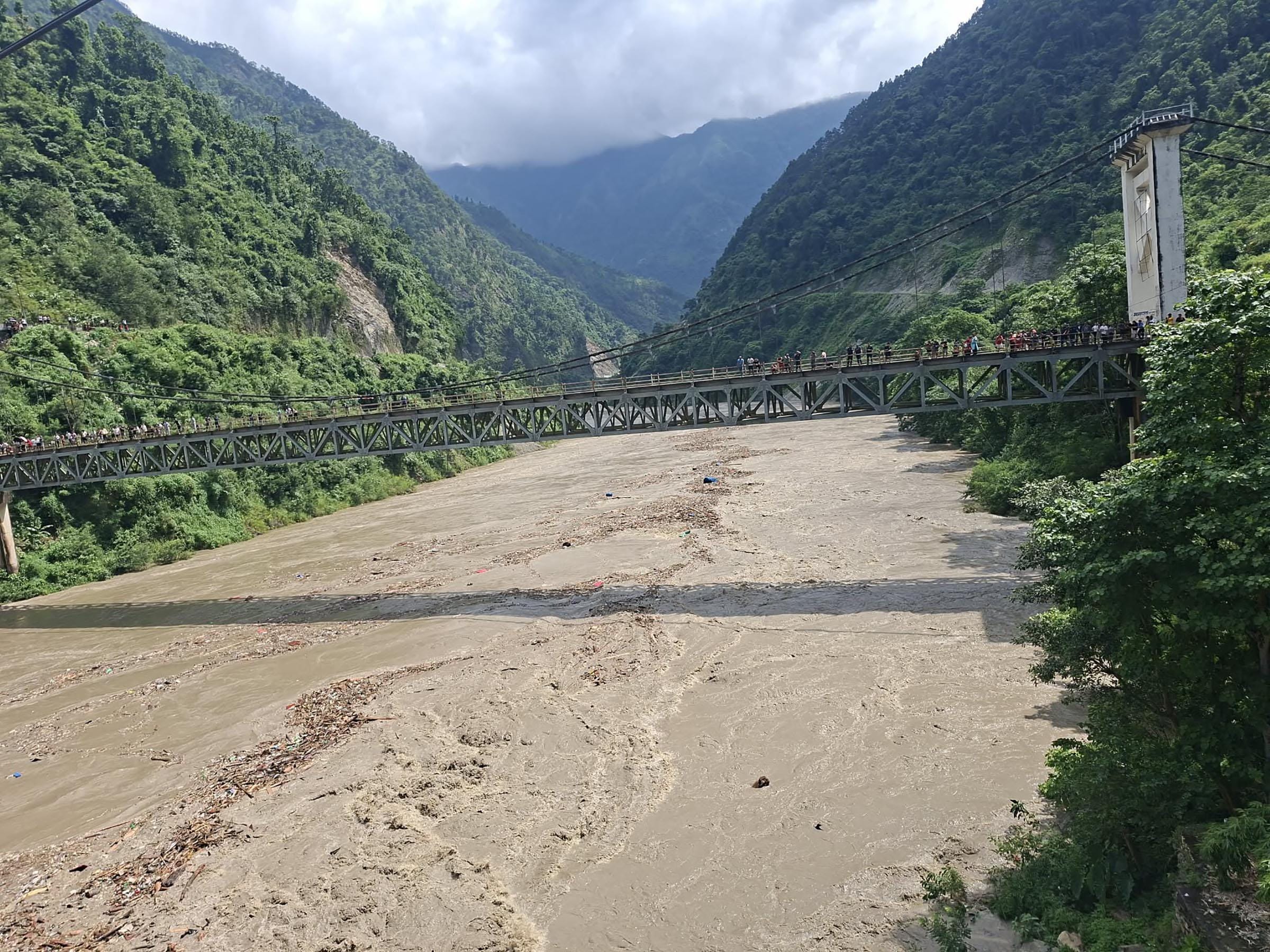 Nepal: Flash floods wreak havoc