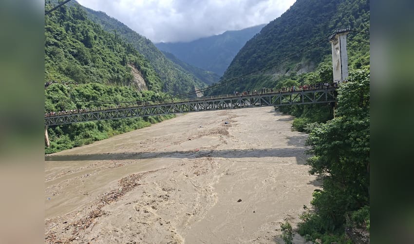 Nepal: Flash floods wreak havoc