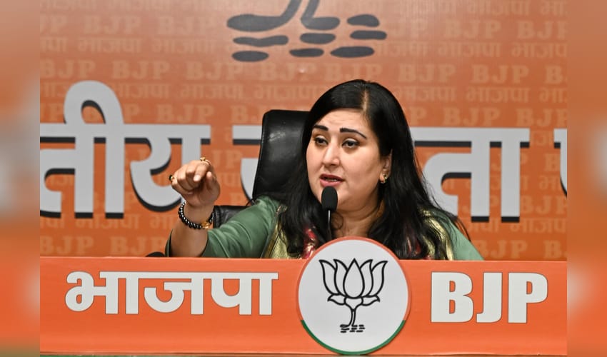 New Delhi: Bansuri Swaraj Addresses Press Conference