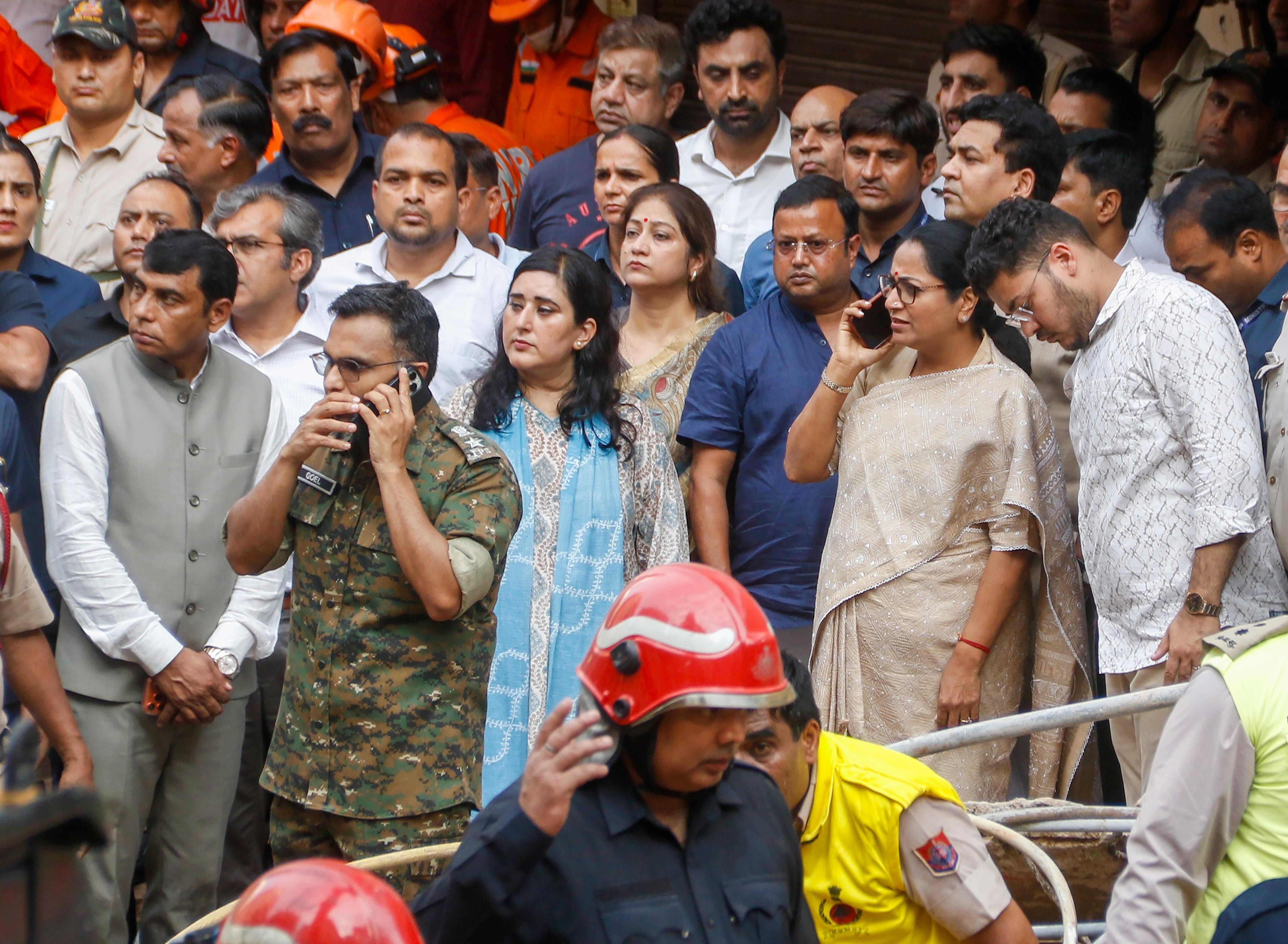 New Delhi: Building collapses in Satya Niketan