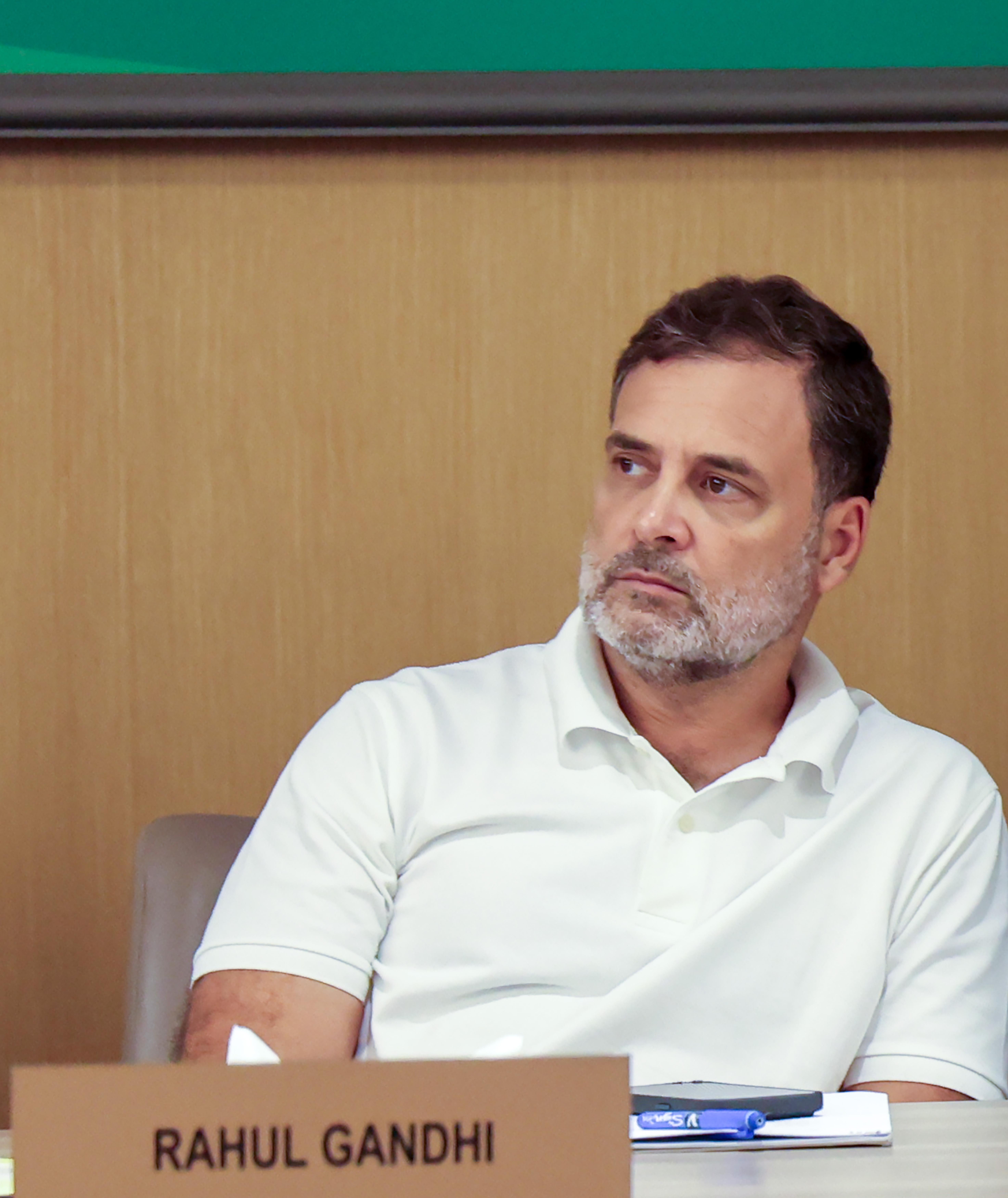 New Delhi: CWC meeting at Indira Bhawan
