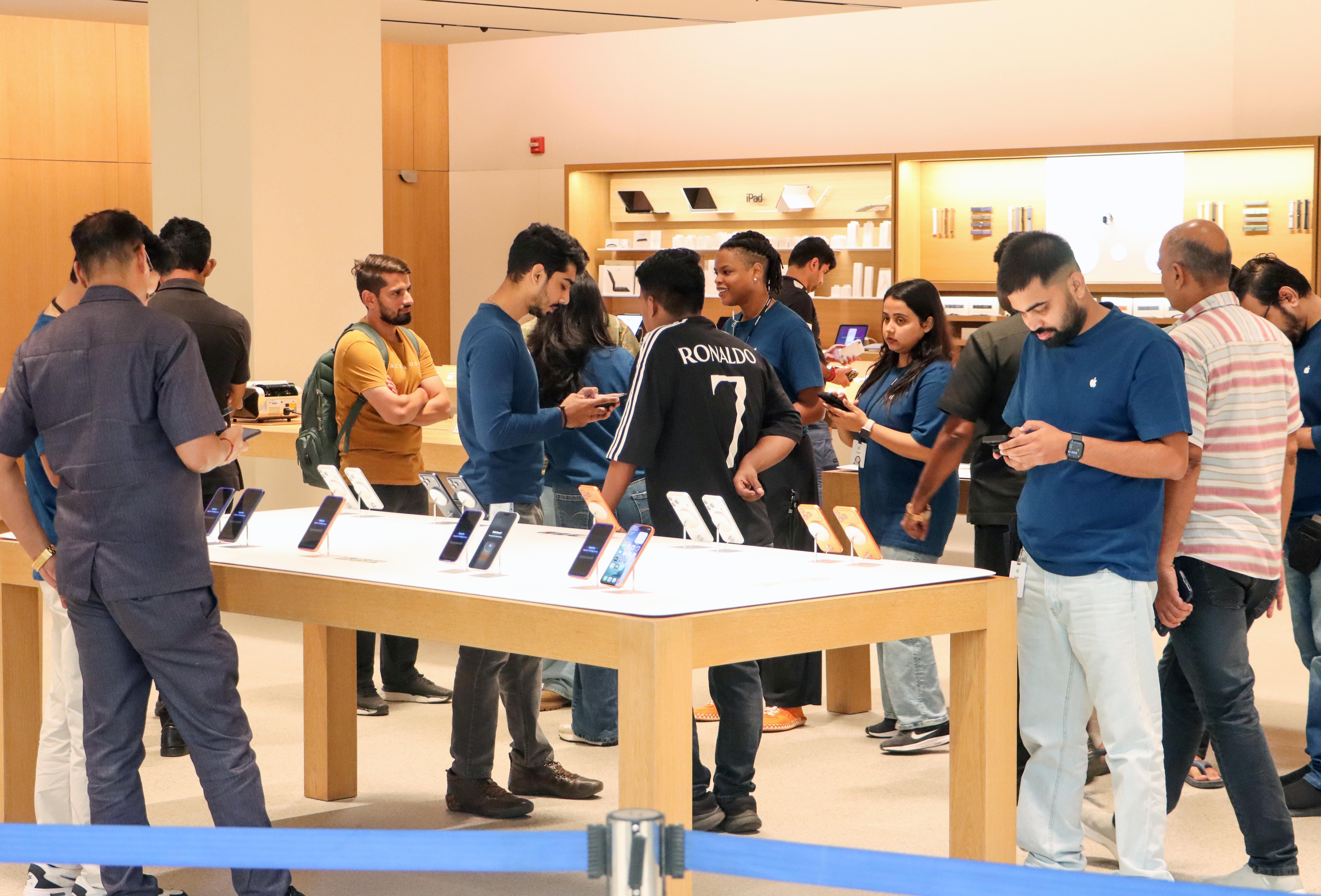 New Delhi: iPhone 17 Launch in India