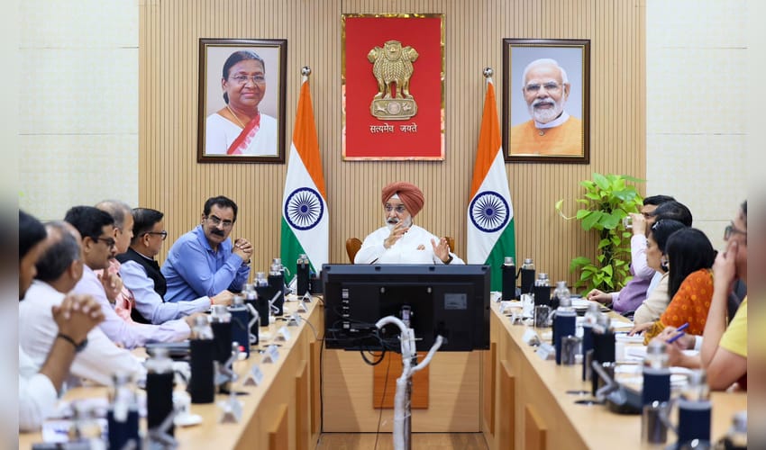 New Delhi: LG Taranjit Singh Sandhu Chairs Coordination Meeting with Delhi Government Agencies