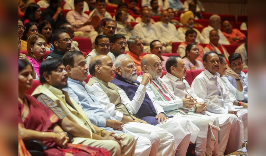 New Delhi: NDA Parliamentary Party's 'Mangal Milan' meeting