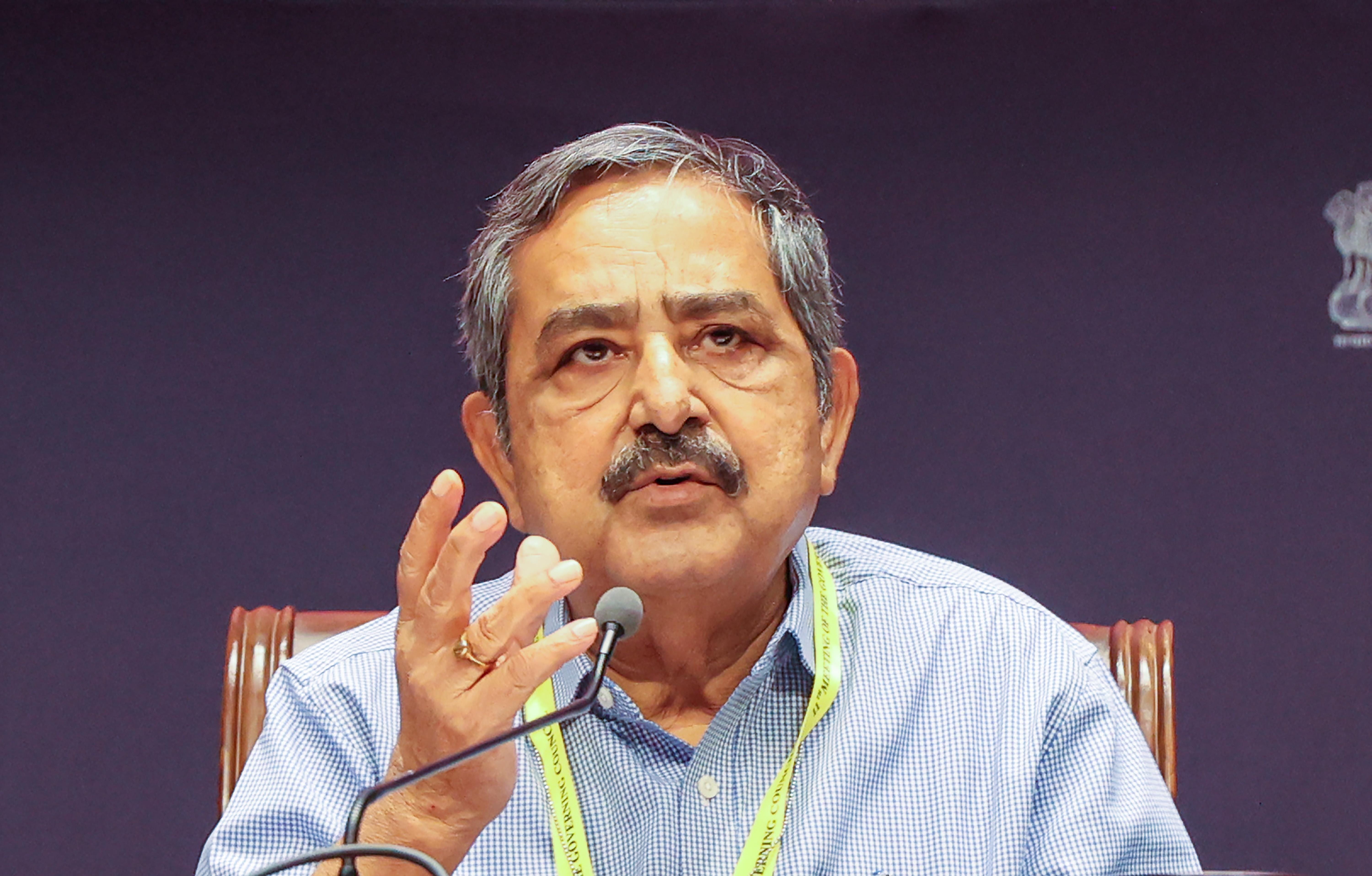 New Delhi: NITI Aayog panel briefs media after Governing Council meeting