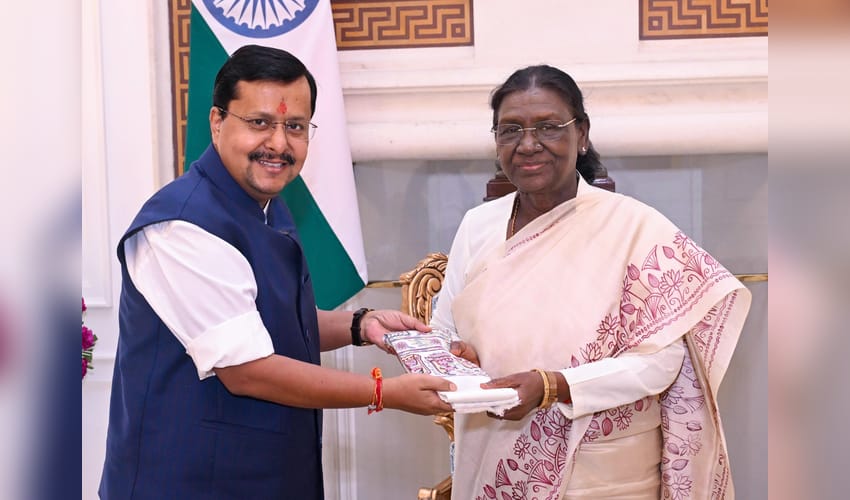New Delhi: Nitin Nabin meets President Murmu