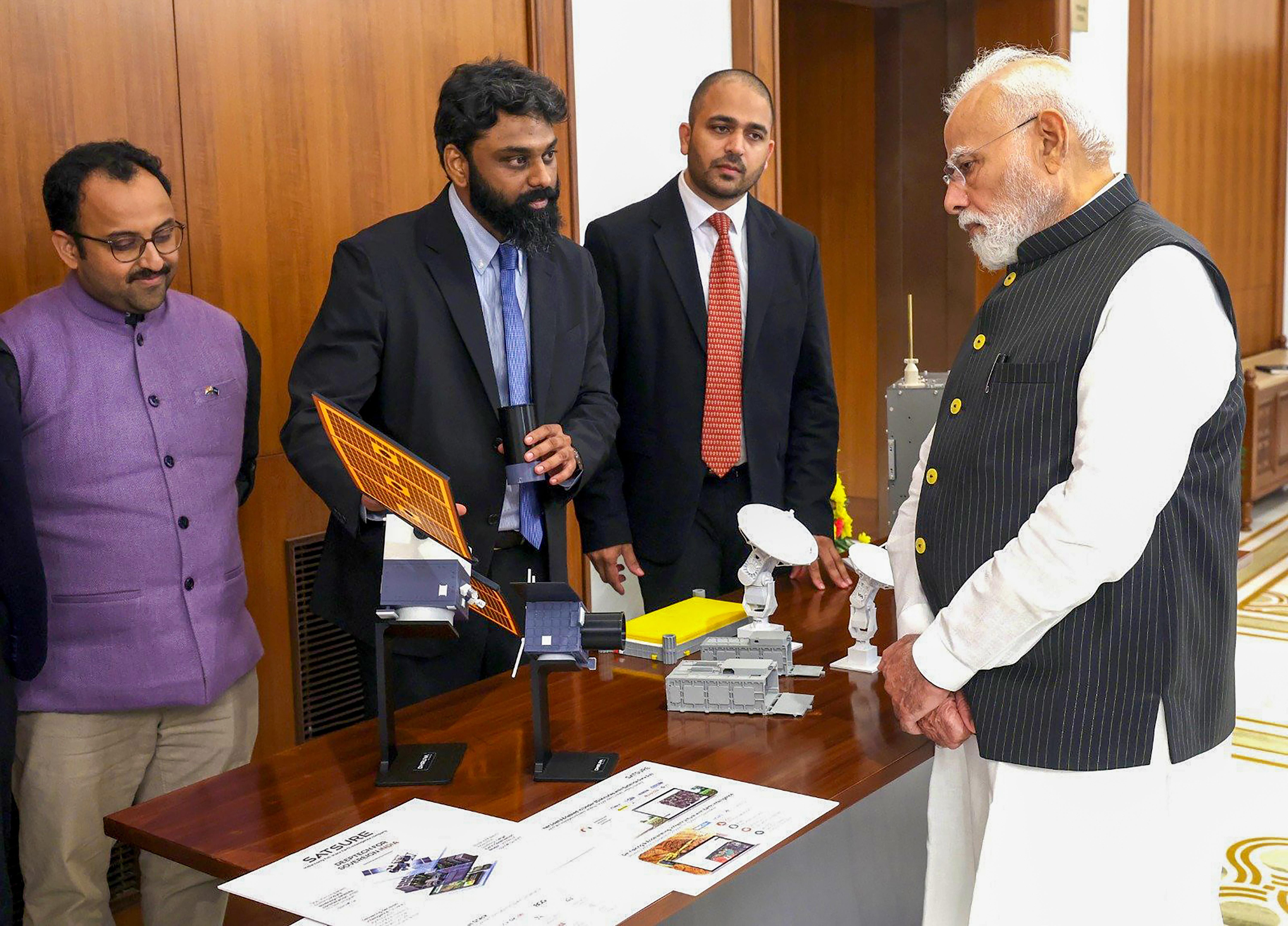 New Delhi: PM Modi interacts with space sector startups and innovators