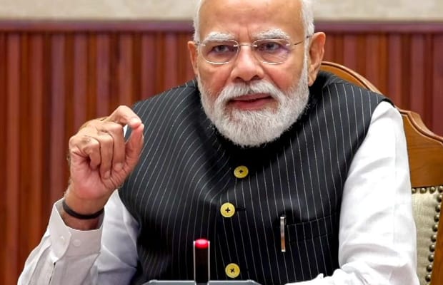 New Delhi: PM Modi interacts with space startup CEOs