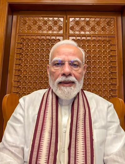 New Delhi: PM Modi shares video message