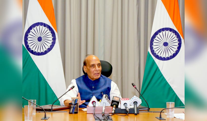 New Delhi: Rajnath Singh flags off NCC’s All India Girls High Altitude Long Trek