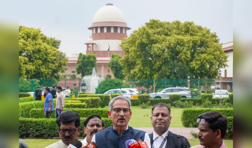 New Delhi: Shiv Sena (UBT) MPs after Supreme Court hearing