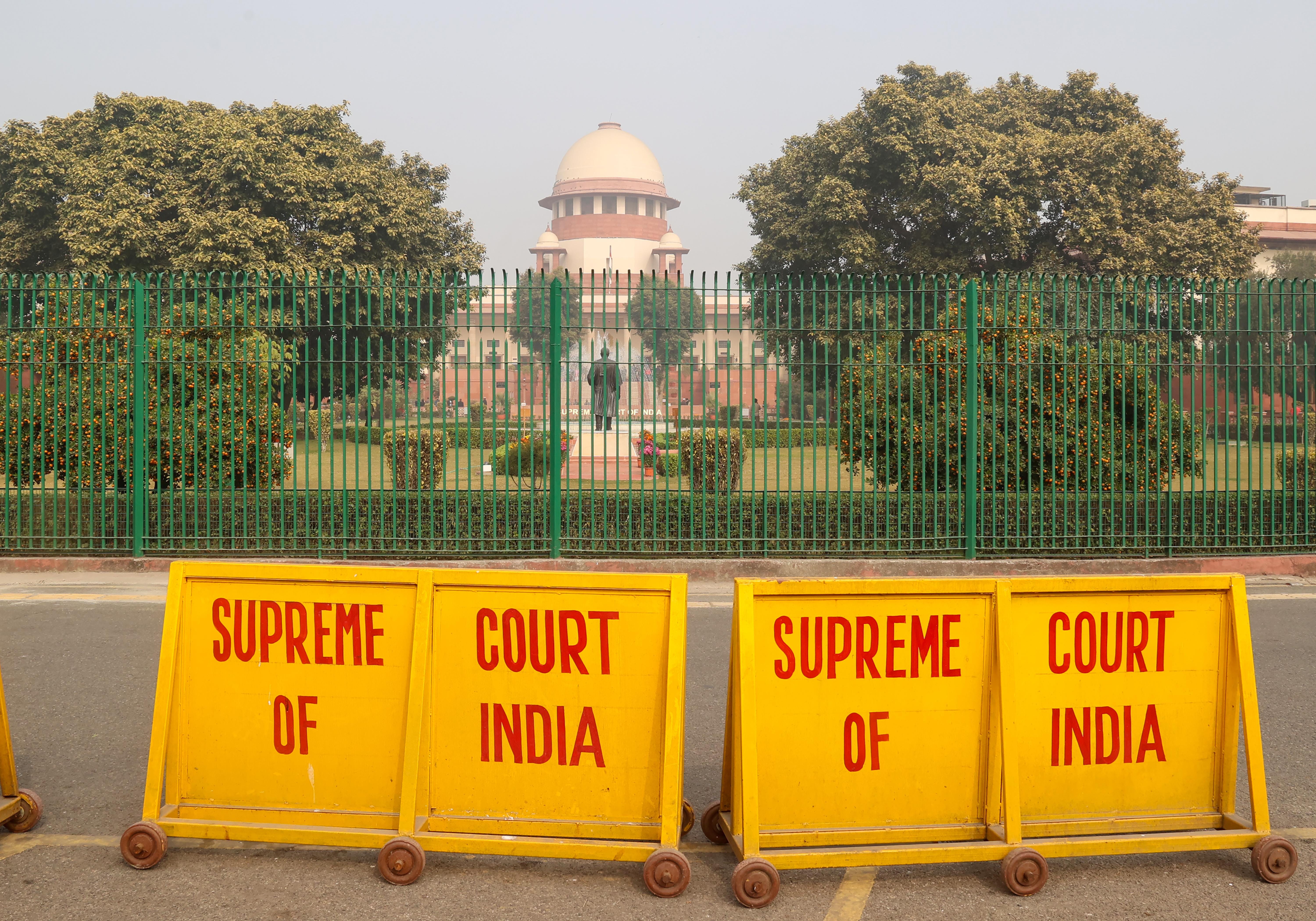 New Delhi: Supreme Court Stands Tall Under Clear Sky