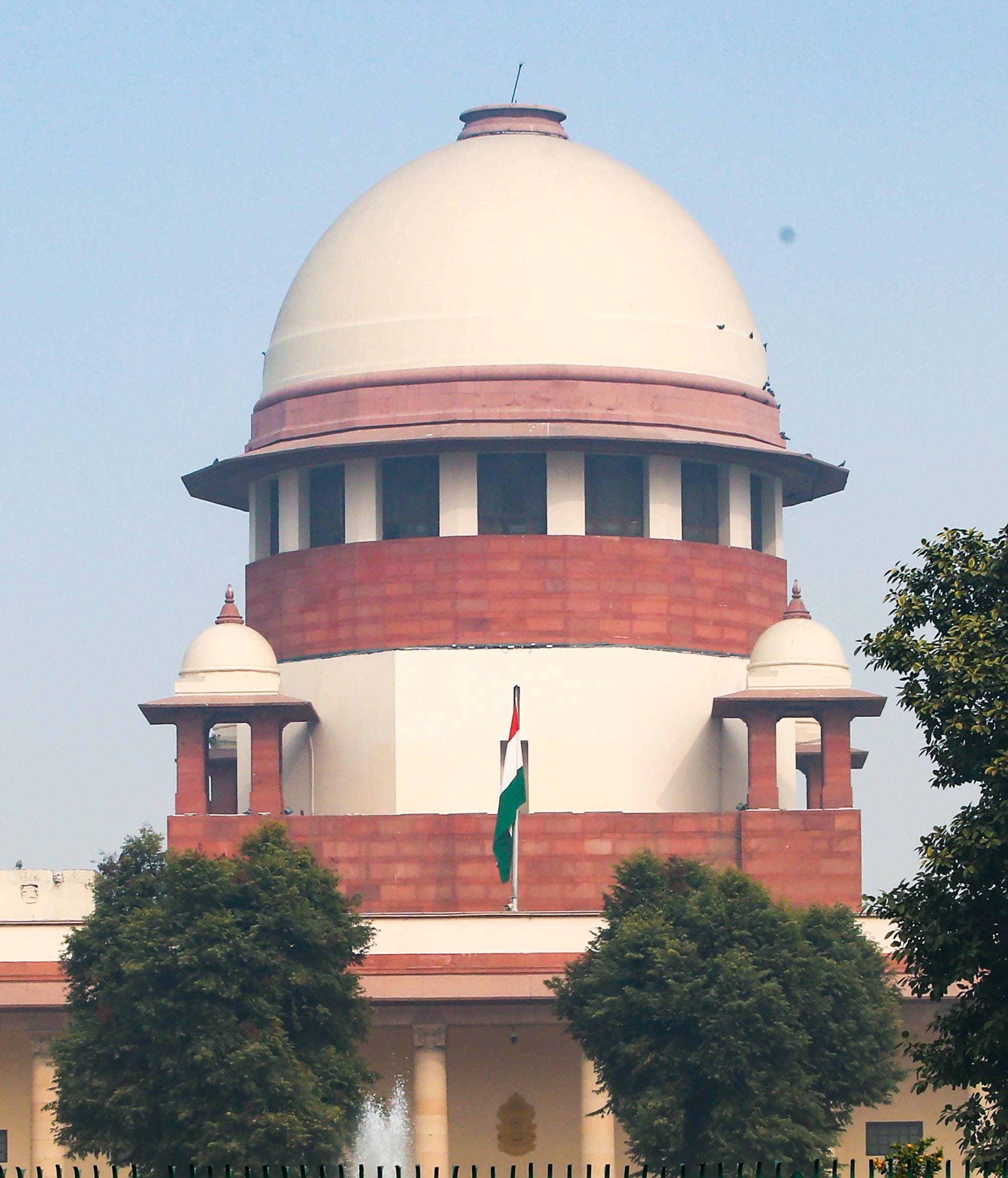 New Delhi: Supreme Court Stands Tall Under Clear Sky